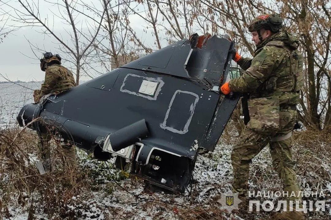 На Сумщині піротехніки знищили бойову частину збитого ворожого дрона.