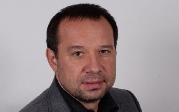 У входа в исподнюю: как Мазараки "подбирают" рынок