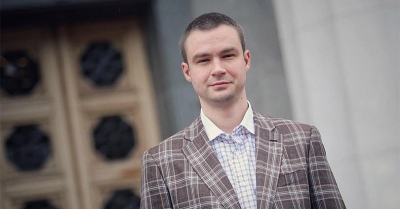 Паша Якименко – Трухин 2 и его слуга харьковский прокурор Фильчиков. Сговор коррупционеров во власти, передел рынка песка в Харькове